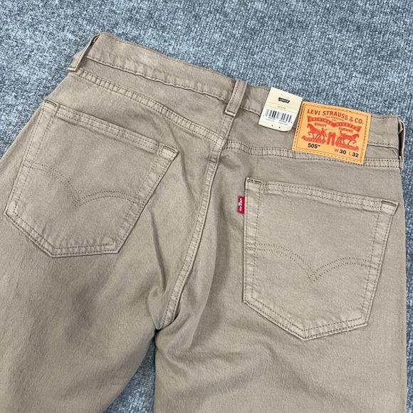 Levis 505 Jeans Mens 30x32 Khaki Tan Denim Regular Straight 5-Pocket Pants NEW - Picture 10 of 12